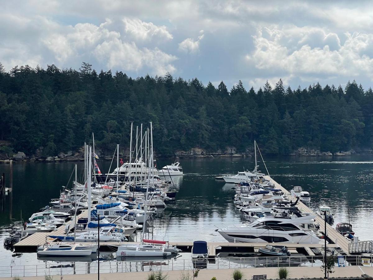 The Waterfront Suites And Marina Nanaimo Dış mekan fotoğraf