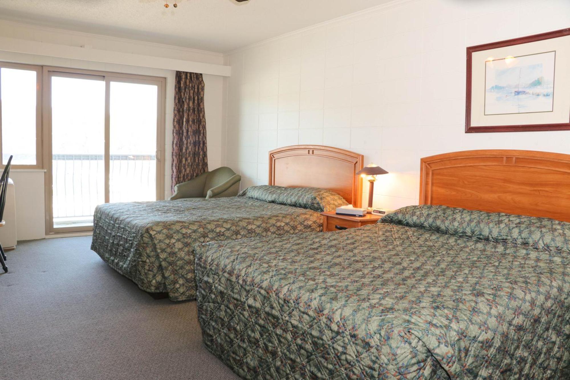 The Waterfront Suites And Marina Nanaimo Oda fotoğraf