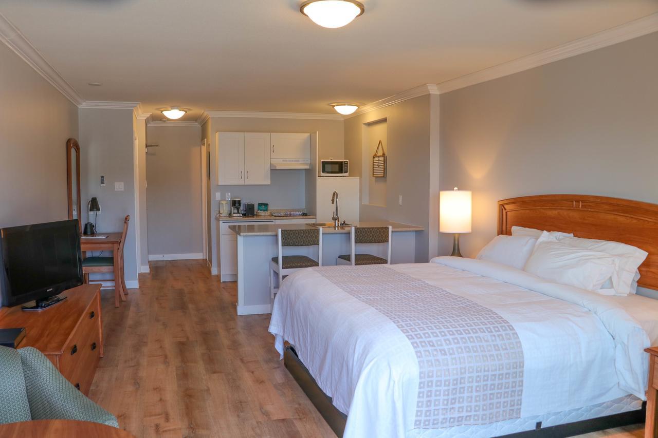 The Waterfront Suites And Marina Nanaimo Dış mekan fotoğraf