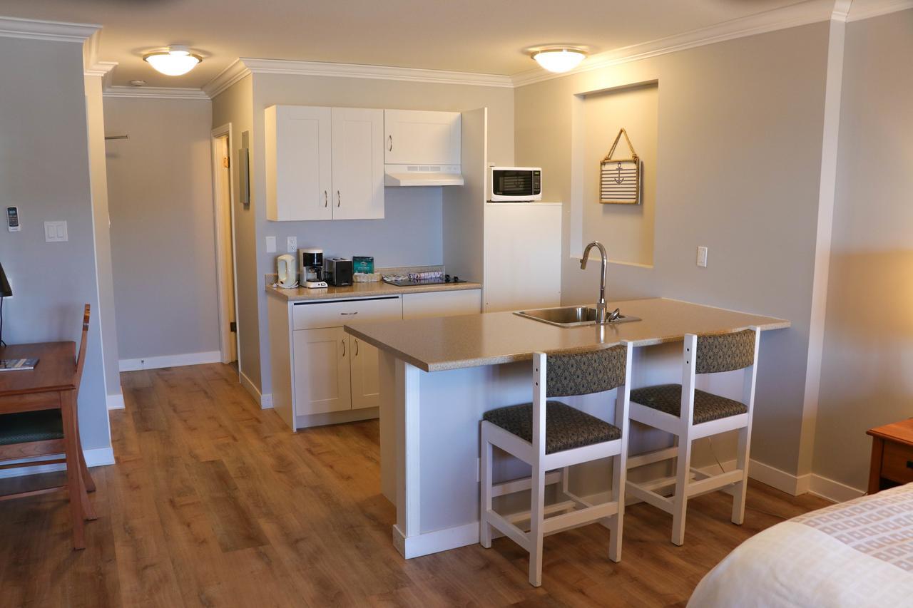 The Waterfront Suites And Marina Nanaimo Dış mekan fotoğraf