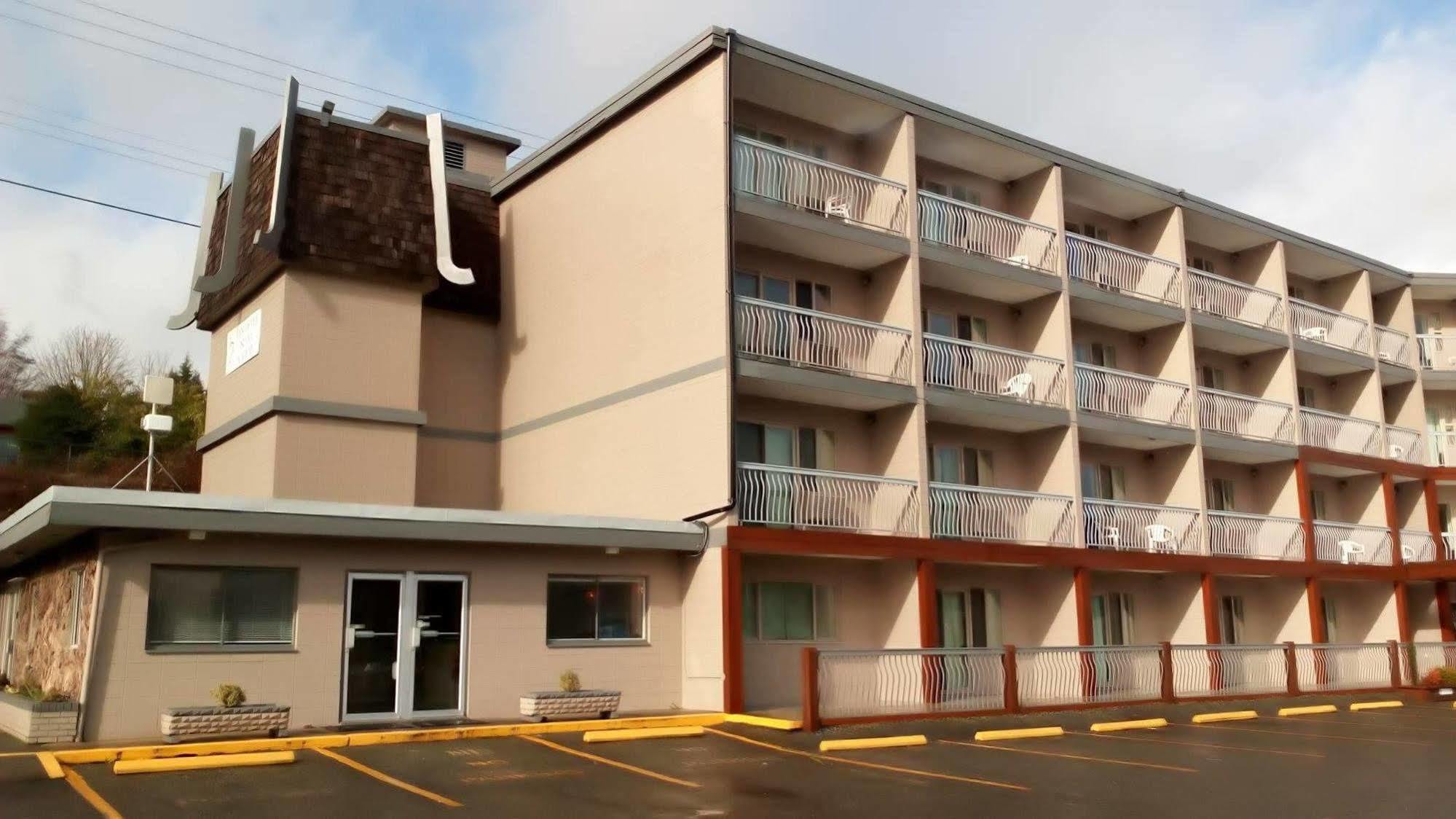 The Waterfront Suites And Marina Nanaimo Dış mekan fotoğraf
