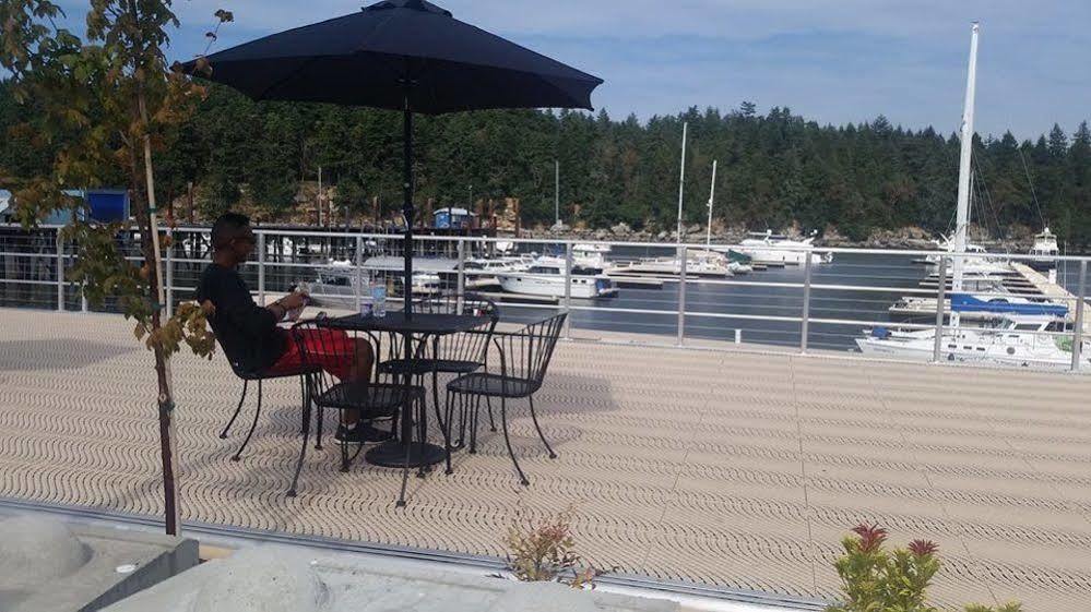 The Waterfront Suites And Marina Nanaimo Dış mekan fotoğraf